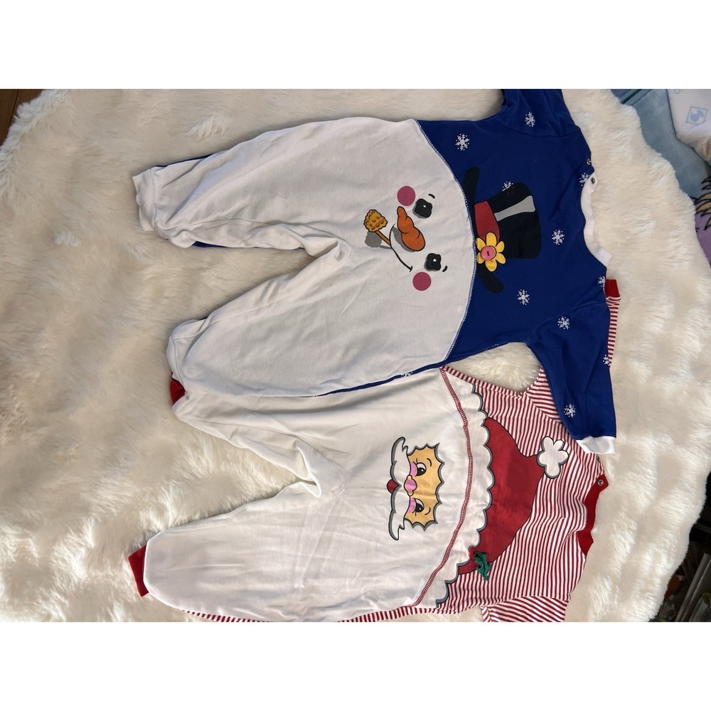 Vtg-Honors-Baby-Girls-Boys-Christmas Red Green Santa Sleeper Outfit-12-18 Months